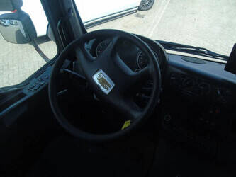 2010-man-tgm-1428789-45815653