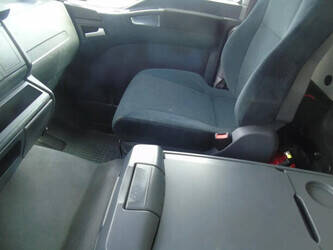 2010-man-tgm-1428789-45815655