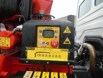 2014-mercedes-benz-axor-1428790-45815676