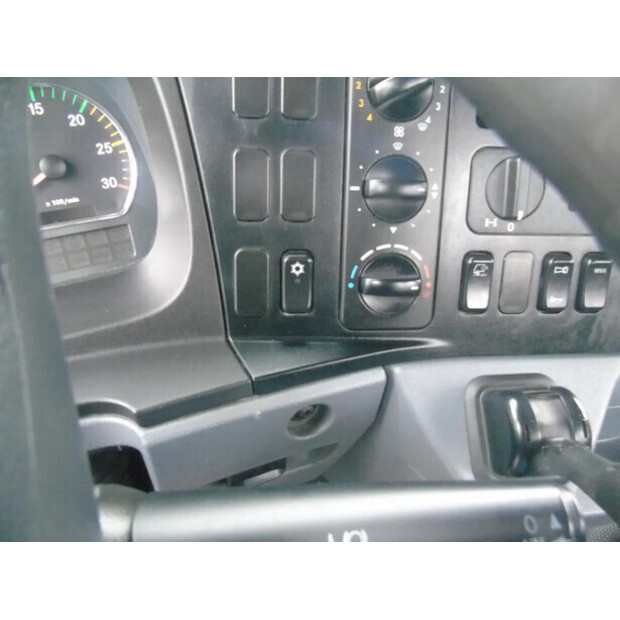 2014 Mercedes-Benz AXOR-45815687