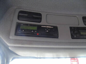 2014-mercedes-benz-axor-1428790-45815695