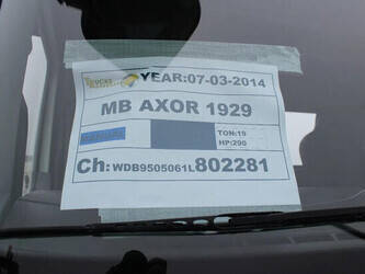 2014-mercedes-benz-axor-1428790-45815697