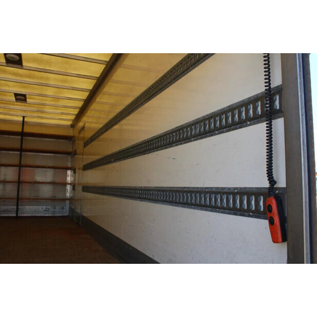 2017 MAN TGL-45815748