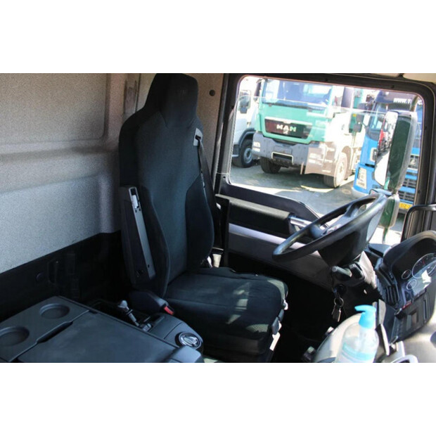 2017 MAN TGL-45815768