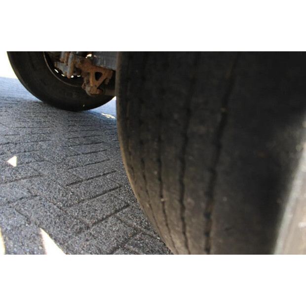 2009 داف CF 75-45815807