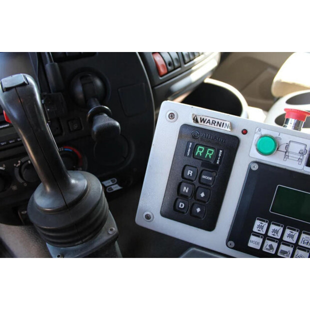 2009 داف CF 75-45815815