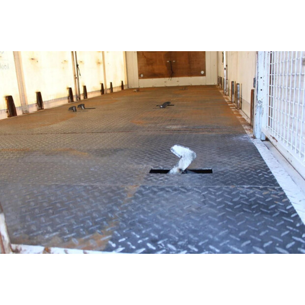 2016 داف CF 330-45815821