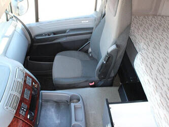 2016-daf-cf-330-1428794-45815827