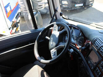 2016-daf-cf-330-1428794-45815832