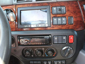 2016-daf-cf-330-1428794-45815847