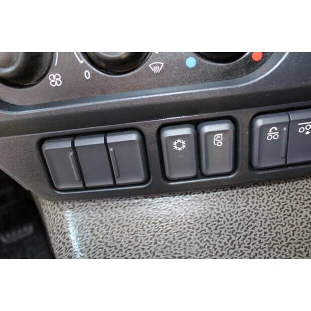 2016 داف CF 330-45815848