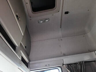 2016-daf-cf-330-1428794-45815851