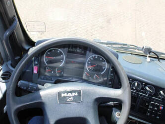 2005-man-tga-1428796-45815924