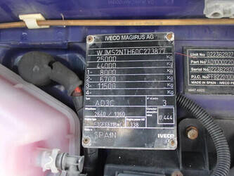 2014-iveco-stralis-1428797-45815933