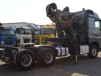 2019-mercedes-benz-arocs-1428803-45816177