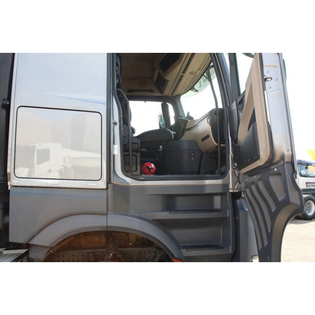 2019 Mercedes-Benz Arocs-45816184