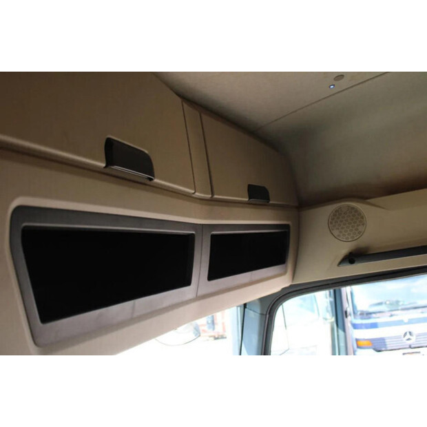 2019 Mercedes-Benz Arocs-45816196