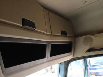 2019-mercedes-benz-arocs-1428803-45816196