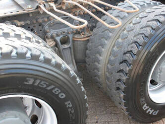 2019-mercedes-benz-arocs-1428803-45816202