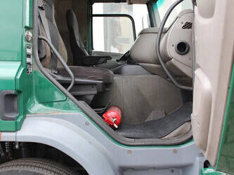 2010-daf-cf-1428806-45816283