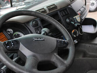 2010-daf-cf-1428806-45816285