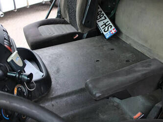 2010-daf-cf-1428806-45816287