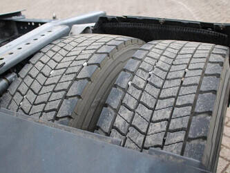 2010-daf-cf-1428806-45816295