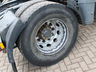 2010-daf-cf-1428806-45816298