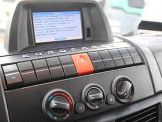 2011-iveco-eurocargo-1428810-45816414