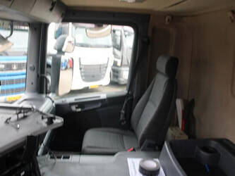 2011-scania-p230-1428811-45816441