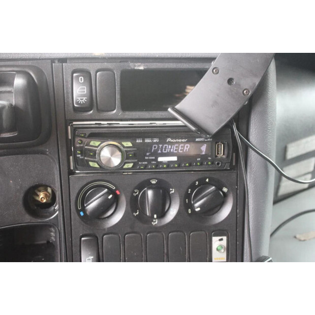 2011 سكانيا P230-45816445