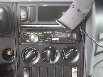 2011-scania-p230-1428811-45816445