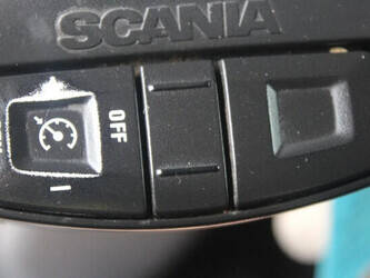 2011-scania-p230-1428811-45816450