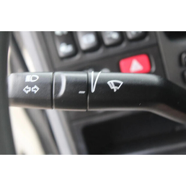 2011 سكانيا P230-45816451