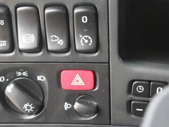 2011-scania-p230-1428811-45816452