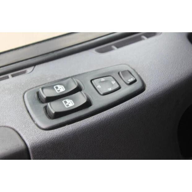 2011 سكانيا P230-45816453