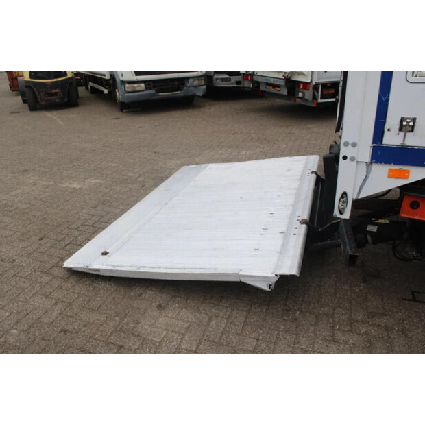 2012 Mercedes-Benz Antos-45816463