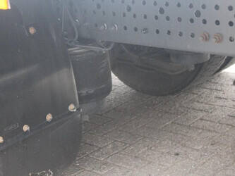 2012-mercedes-benz-antos-45816466