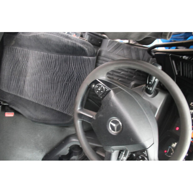 2012 Mercedes-Benz Antos-45816471