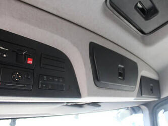 2012-mercedes-benz-antos-45816473