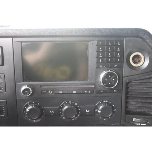 2012 Mercedes-Benz Antos-45816477