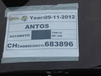 2012-mercedes-benz-antos-45816478