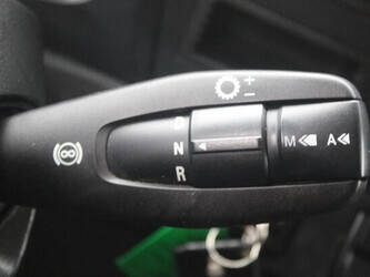 2012-mercedes-benz-antos-45816482