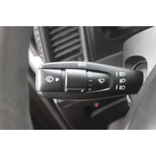 2012 Mercedes-Benz Antos-45816487