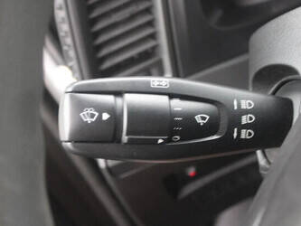 2012-mercedes-benz-antos-45816487