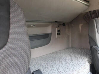 2015-daf-xf-1428814-45816534