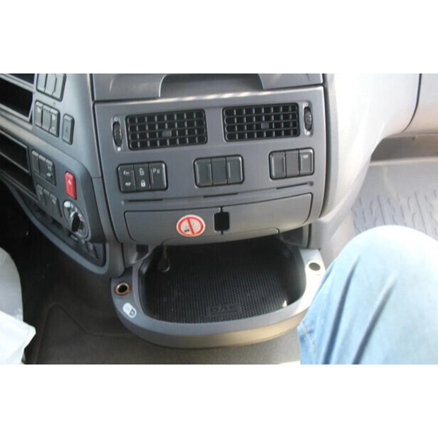 2015 داف XF-45816559