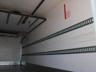 2017-volvo-fe-1428815-45816575