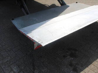 2017-volvo-fe-1428815-45816588