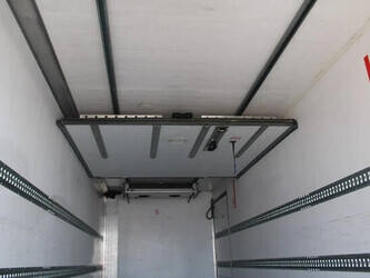 2017-volvo-fe-1428815-45816589